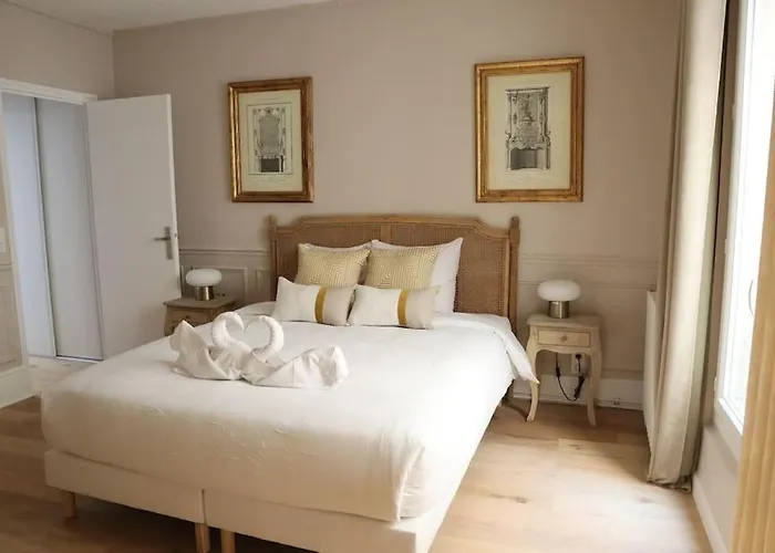 Lejlighed 4pers#invalides#assemblee Nationale *